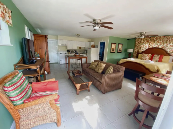 BeachTrail Lodging
