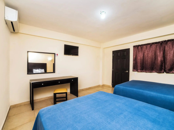 Hotel Puerto Inn