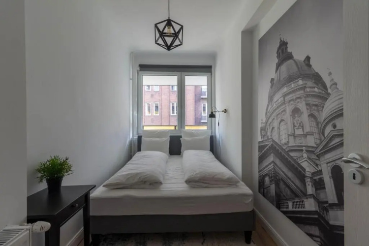 Standard Apartment by Hi5 - Madách