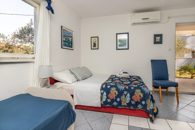 Beach Apartment Alenka Blue