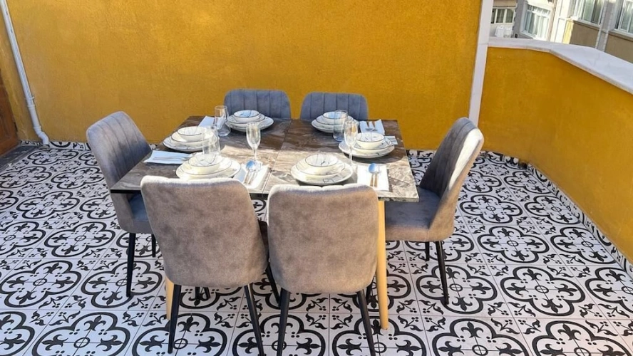 2 Bedrooms Double Apartment