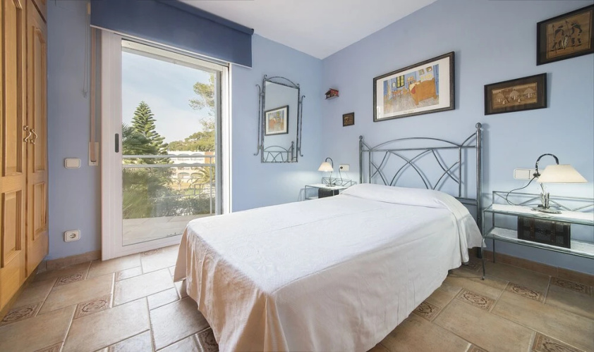 Apartamento en la playa La Mora