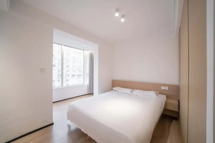 ZHome-Modern 3 bedrooms apartment