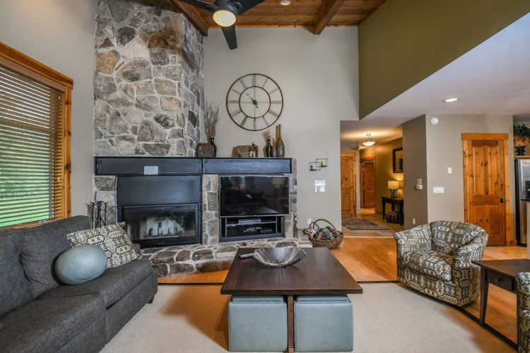 Kendall Camp Get-A-Way 4 Bedroom Townhome