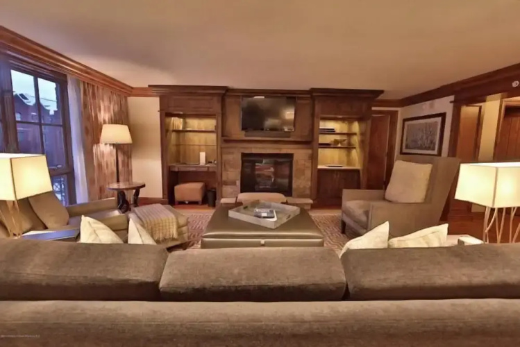 Three Bedroom Residence