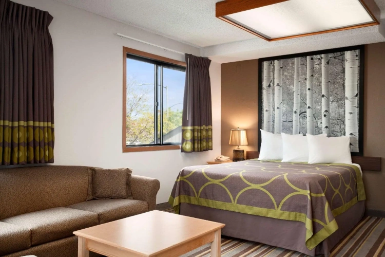 Double Suite