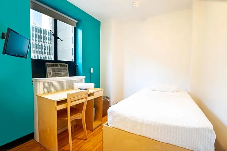 Standard Single room