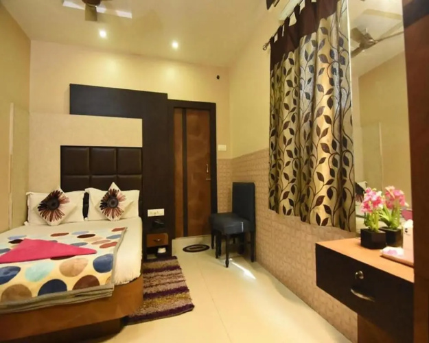 Nu Blue Moon Guest House