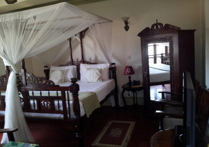 Asmini Palace Hotel