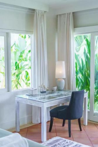 Villa Kelapa Putih - Spacious 4-bedroom Villa with pool PERFECT LOCATION