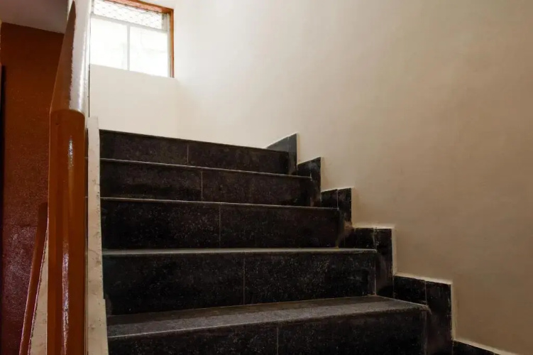 Hotel Gulmohar by OYO Rooms