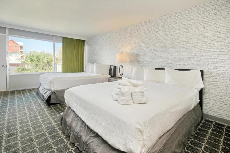 Standard Quadruple room