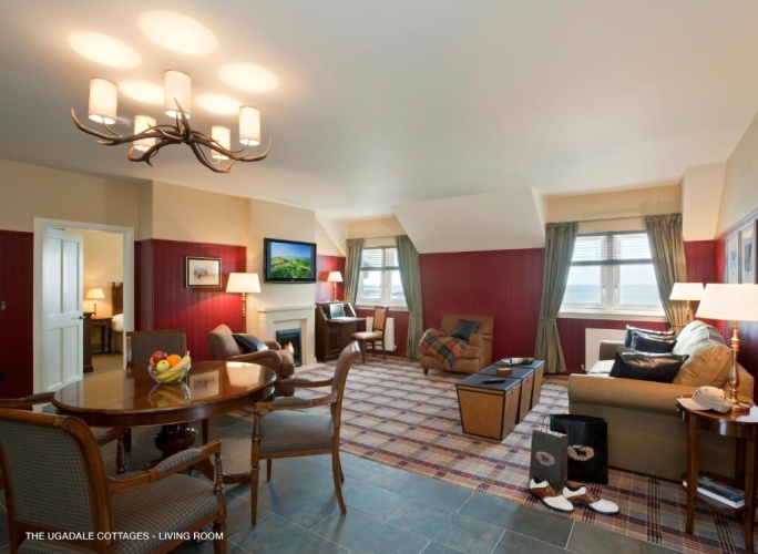 2 Bedrooms Cottage