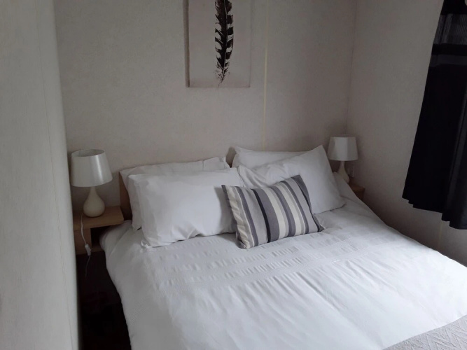 2 bed Caravan Approx 10 Mins From Beach Suzie 2