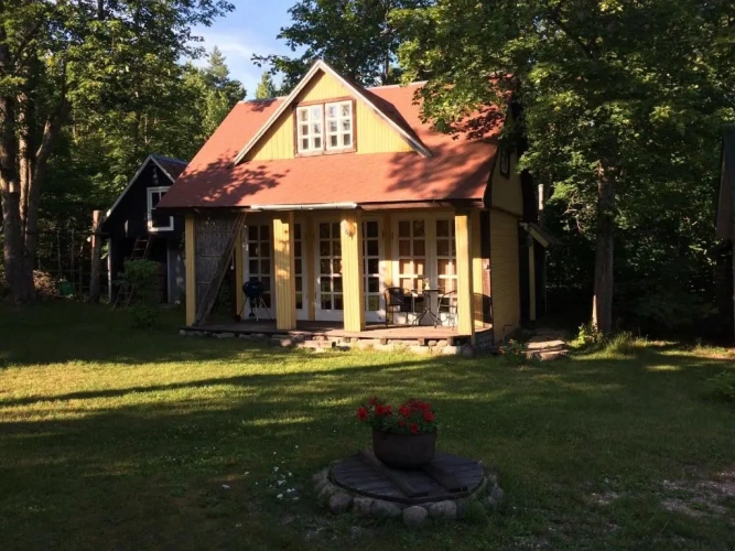 1 Bedroom Cottage