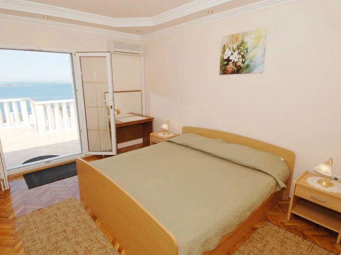 Apartments Marnic