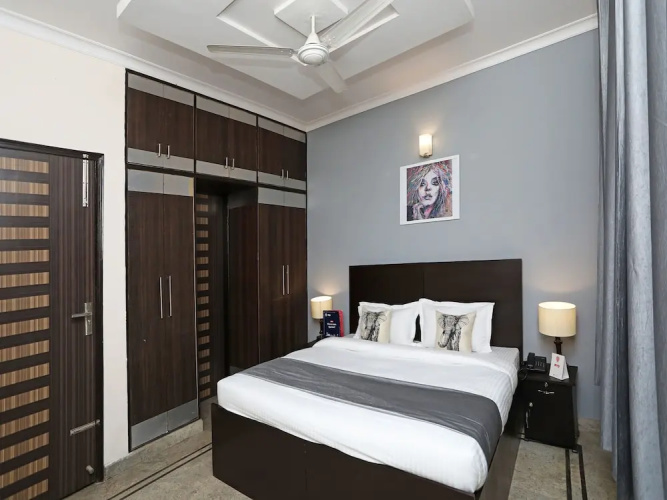 OYO 11761 WhitePod Inn