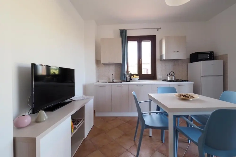 2 Bedrooms Cottage
