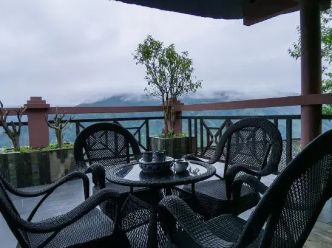 Shenlongtang Hotel
