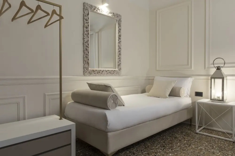 San Marco Suite 755