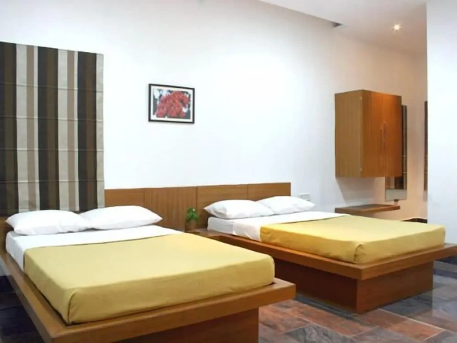 Deluxe Single room