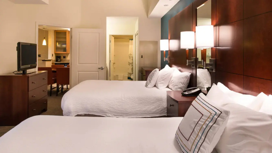 1 Bedroom Quadruple Suite