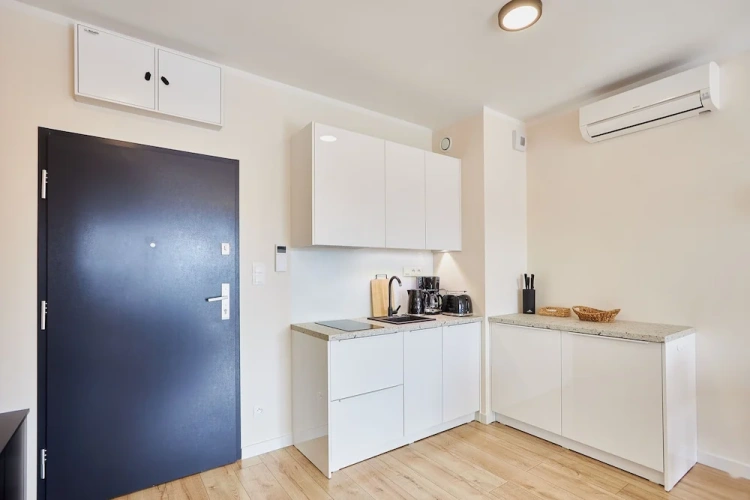 1 Bedroom Comfort Apartment with balcony and with river view