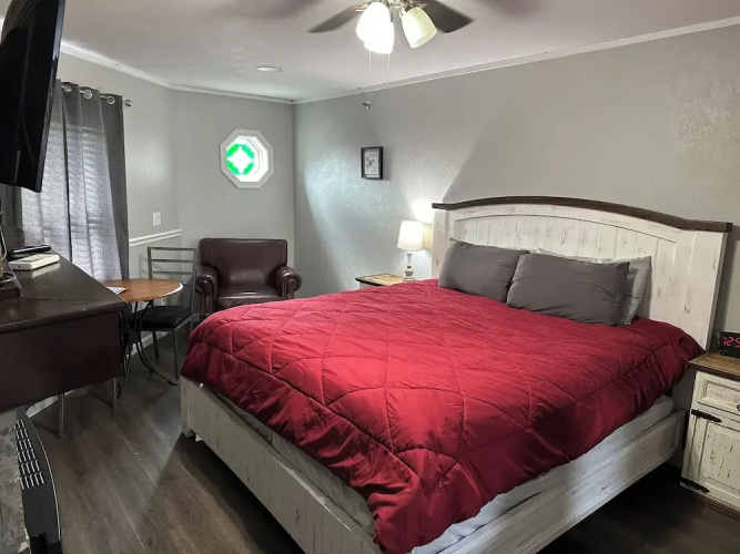 Heidi Motel