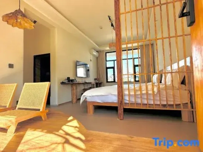 Standard Twin room with mountain view