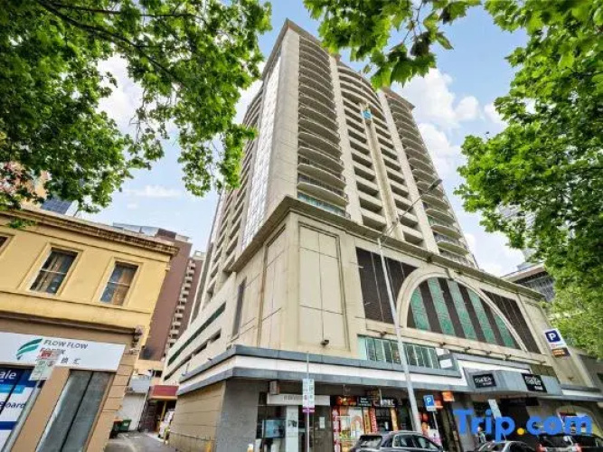 CBD City View Mantra 2B1B APT