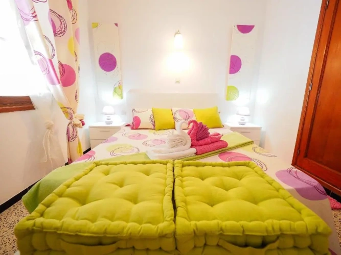 3 Bedrooms Apartment