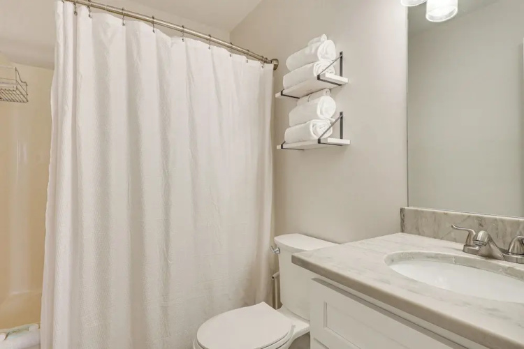 Orange Beach Condo w/ Shared Pool & Views!