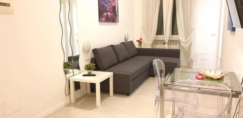 Smart Apartment Central Station