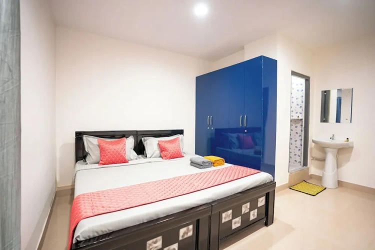 Premier room