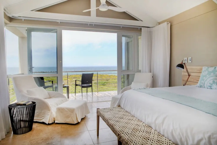 Superior Double room with balcony and with ocean view