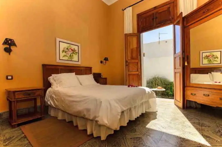 Standard Double room with balcony