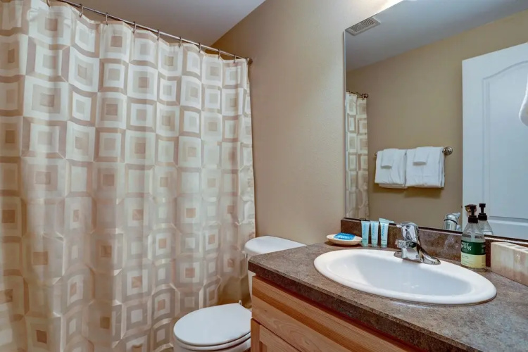 560 Marsh Hawk 3 Bedroom Home by Redawning