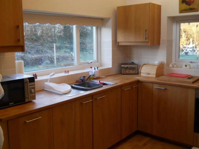 2 Bedrooms Cottage