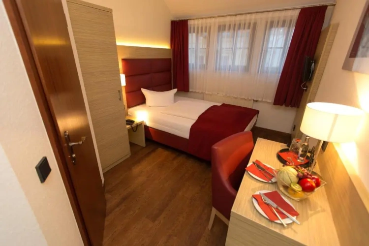 Standard Single room