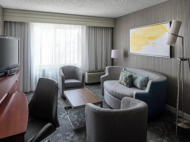 1 Bedroom Double Suite with balcony