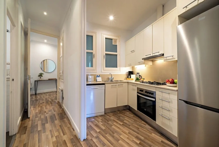 Deluxe Apartment