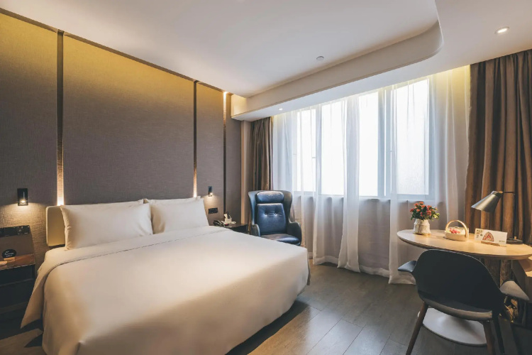 Atour Hotel Shaoxing Shangyu E-You Town