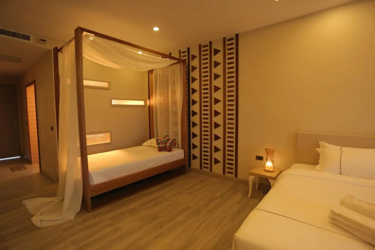 Navela Hotel & Banquet