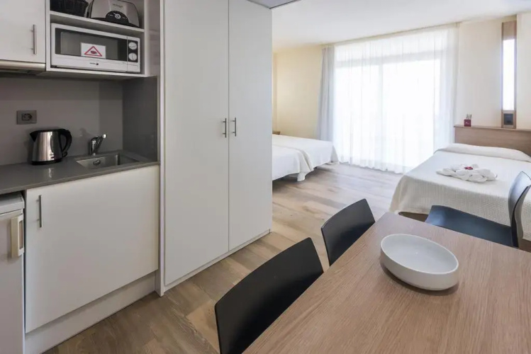 Ponient Aparthotel Marinada