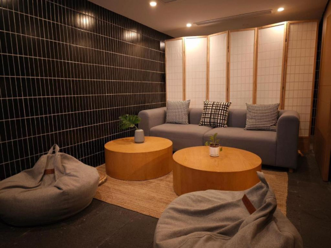 base WENDING Serviced Apartment