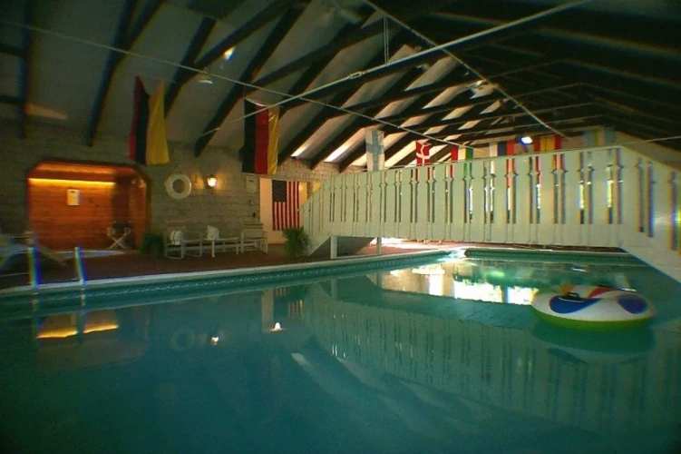 Economy room