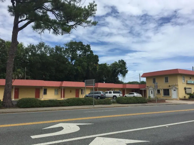 Economy Motel