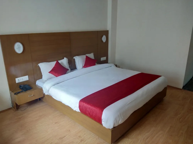 OYO 14242 Manali Mantra