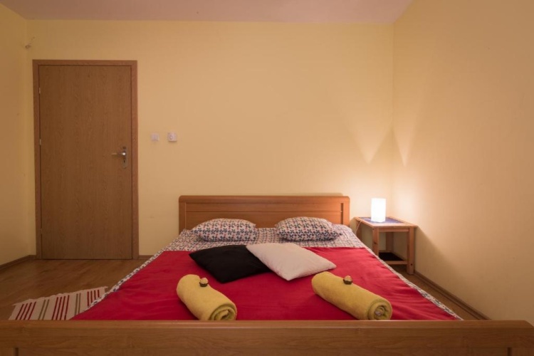 1 Bedroom Economy Apartment