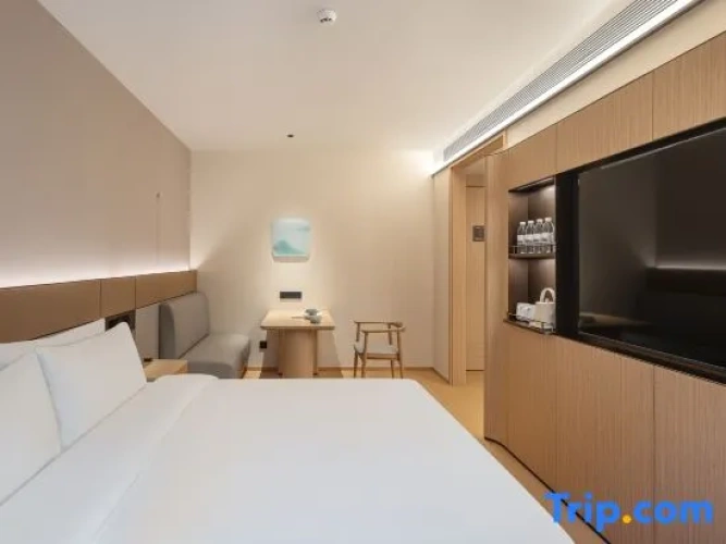Standard Double room with view
